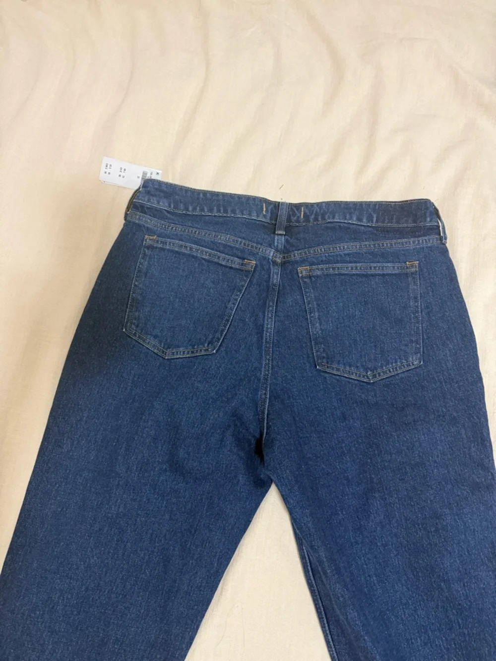 NWT Abercrombie & Fitch Deep Indigo Straight-Leg Jeans - Picture 2 of 4